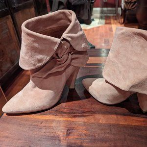 Jeffrey Campbell Scarlett blush suede 9